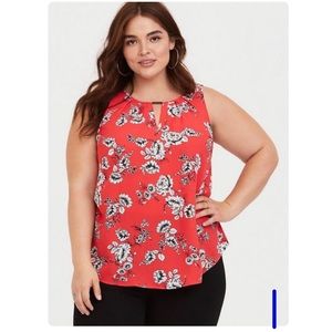 Torrid Georgette Keyhole Tank red black white flowers